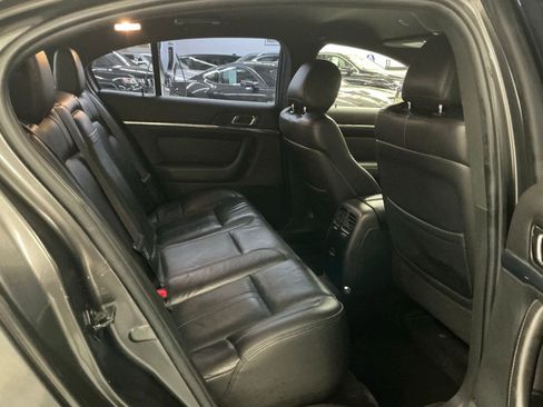 Used 2016 Lincoln MKS Base image 15