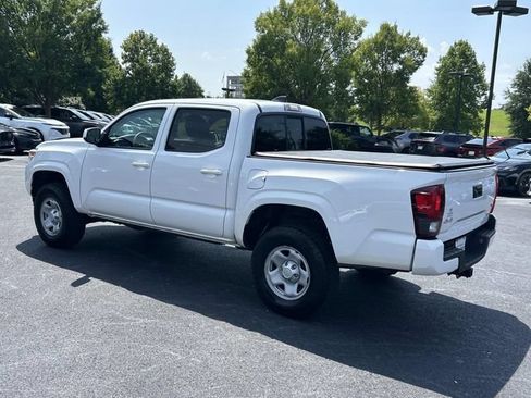 Used 2020 Toyota Tacoma SR AWD/4WD image 6