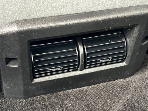 Used 2017 RAM 1500 Express image 15