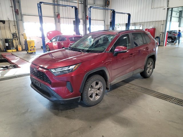 Used 2023 Toyota RAV4 XLE w/ Convenience Package AWD/4WD image 3