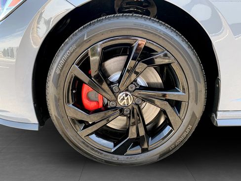 Used 2024 Volkswagen Jetta GLI Autobahn FWD image 10