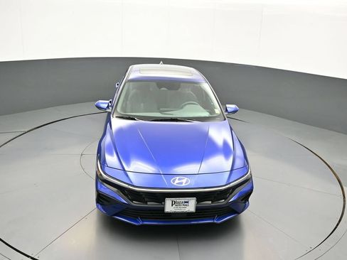 Certified 2024 Hyundai Elantra SEL w/ Convenience Package FWD image 35