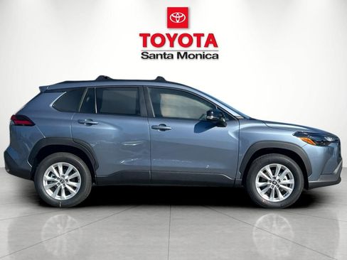 New 2026 Toyota Corolla Cross LE FWD image 2