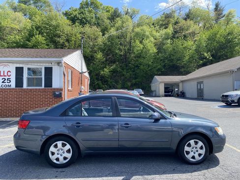Used 2009 Hyundai Sonata GLS FWD image 4
