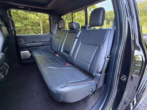 Used 2022 Ford F150 Lariat w/ Equipment Group 502A High AWD/4WD image 30