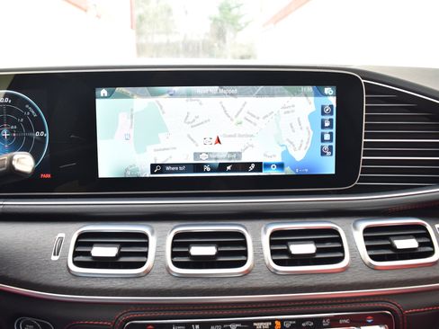 Used 2021 Mercedes-Benz GLE 53 AMG 4MATIC w/ AMG Night Package image 35