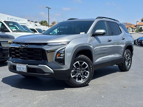 Used 2026 Chevrolet Equinox ACTIV w/ Safety and Technology Package FWD image 2