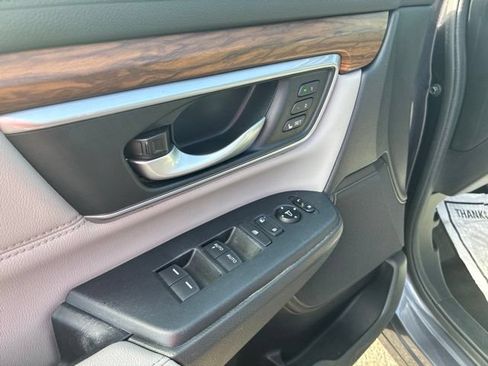 Used 2017 Honda CR-V EX-L image 12