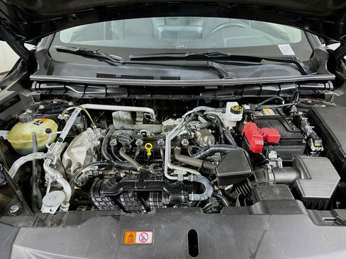 Used 2024 Mitsubishi Outlander SE image 34