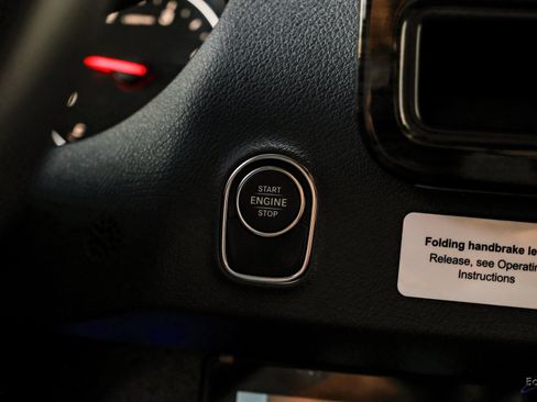 Used 2024 Mercedes-Benz Sprinter 3500 image 70