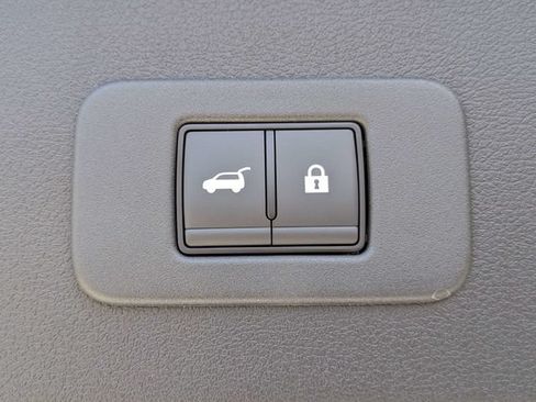 New 2026 Nissan Leaf Platinum+ FWD image 15