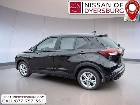 Used 2025 Nissan Kicks Play S image 6