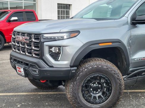 New 2025 GMC Canyon AT4 w/ AT4X AEV Edition image 3