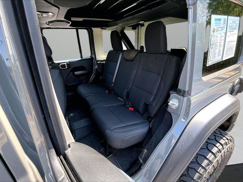 Used 2021 Jeep Wrangler Unlimited Sport AWD/4WD image 22