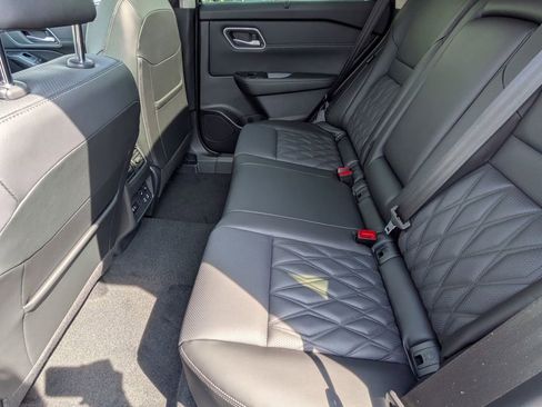 New 2026 Nissan Rogue Platinum w/ Platinum Premium Package AWD/4WD image 20