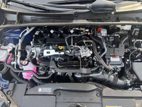 Used 2025 Toyota Prius LE image 30