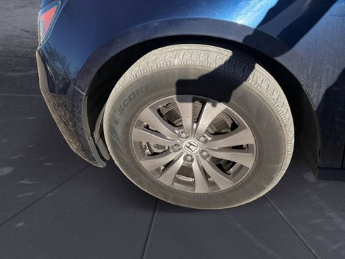 Used 2017 Honda Odyssey EX-L image 14