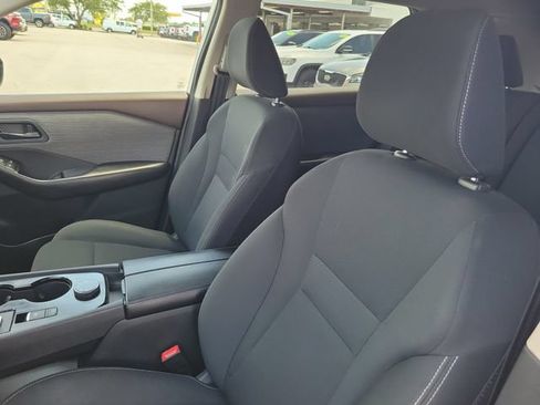 Used 2023 Nissan Rogue S AWD/4WD image 14