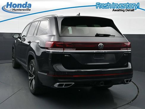 Used 2024 Volkswagen Atlas SEL Premium R-Line AWD/4WD image 7