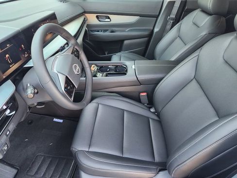 New 2026 Nissan Murano SL image 9