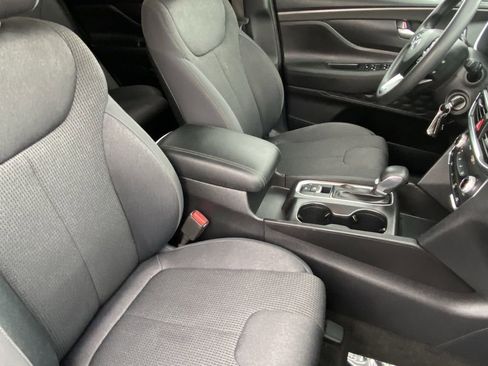 Used 2020 Hyundai Santa Fe SE FWD image 15