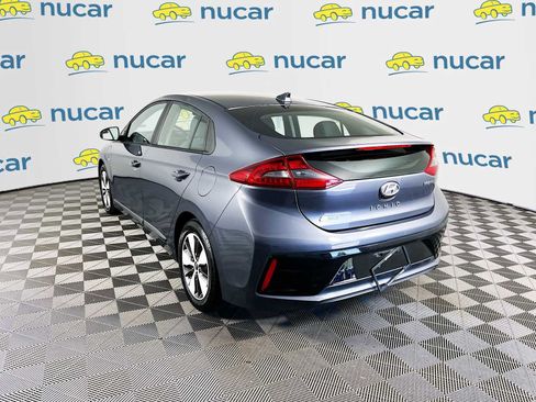 Used 2019 Hyundai Ioniq Plug-In Hybrid FWD image 5