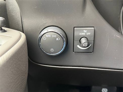 Used 2024 GMC Savana 2500 Work Van w/ Driver Convenience Package image 18