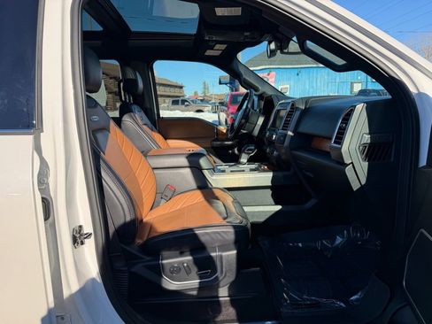 Used 2016 Ford F150 Limited image 19