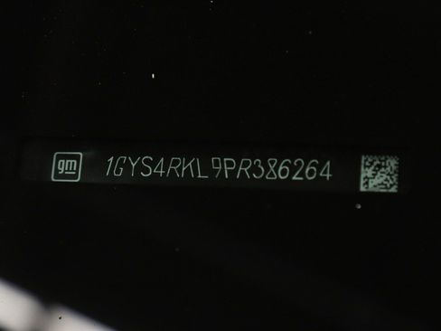 Used 2023 Cadillac Escalade ESV Sport Platinum w/ LPO, ONYX Package image 38