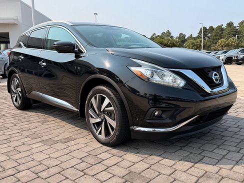 Used 2017 Nissan Murano Platinum w/ Platinum Technology Package FWD image 7