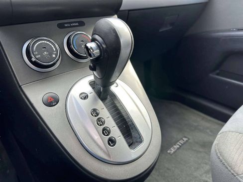 Used 2012 Nissan Sentra 2.0 S FWD image 28