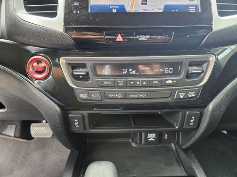 Used 2017 Honda Ridgeline Black Edition image 21