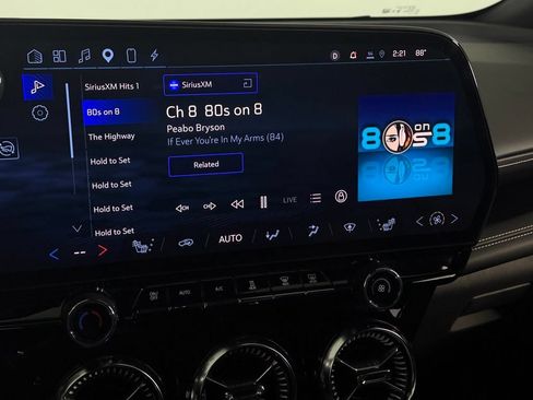 Used 2024 Chevrolet Blazer EV LT AWD/4WD image 18
