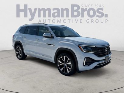 Used 2025 Volkswagen Atlas SEL Premium R-Line