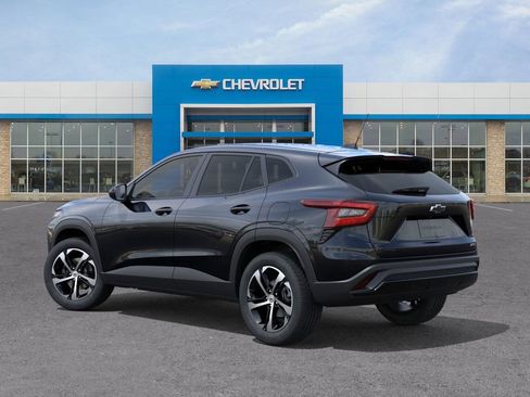 New 2026 Chevrolet Trax RS image 3