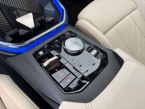 Used 2025 BMW X3 xDrive30i w/ Premium Package image 22