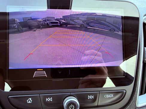 Used 2019 Chevrolet Malibu LS image 35