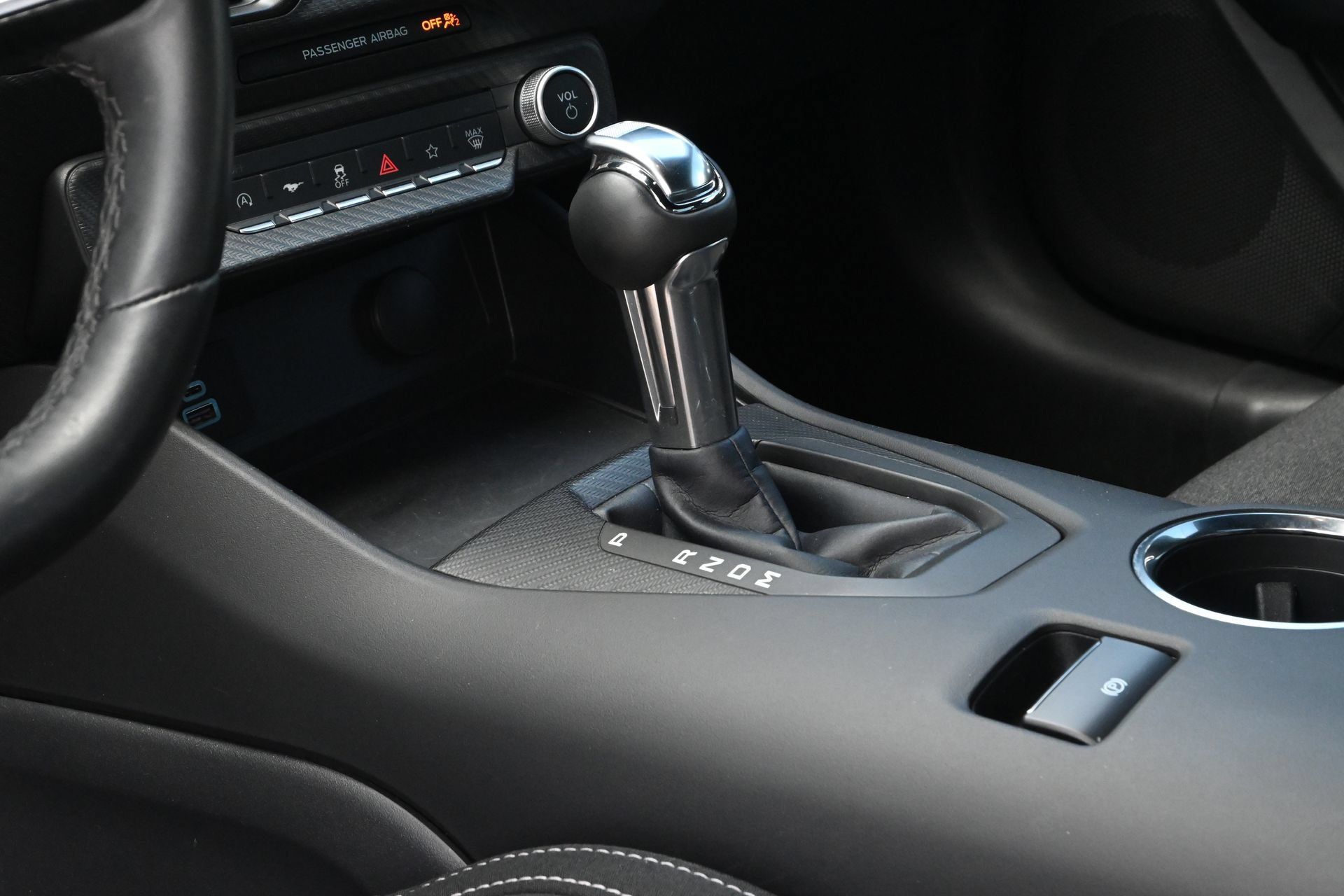 Used 2025 Ford Mustang GT RWD image 15