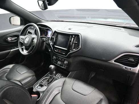 Used 2019 Jeep Cherokee High Altitude AWD/4WD image 46