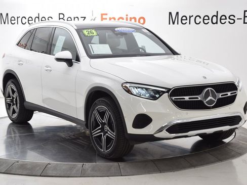Certified 2026 Mercedes-Benz GLC 300 GLC 300 image 8