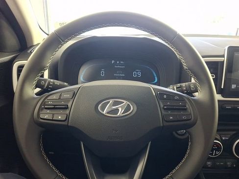 New 2026 Hyundai Venue SEL FWD image 17