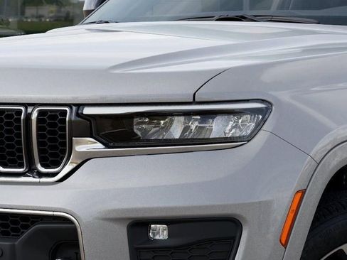 New 2025 Jeep Grand Cherokee Overland w/ Adv Protech Group III image 10