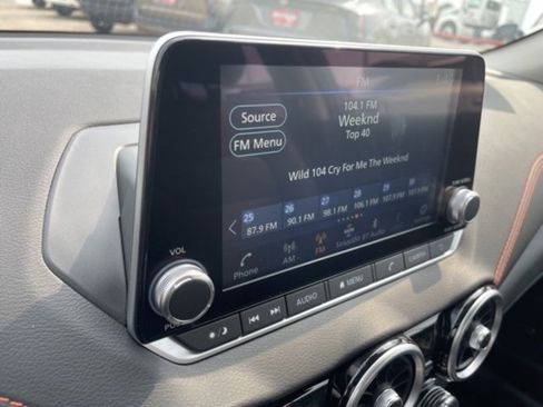 New 2025 Nissan Sentra SR w/ SR Premium Package image 10