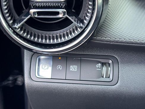 New 2026 Chevrolet Equinox LT w/ Convenience Package II image 12