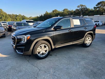 Used 2022 GMC Terrain SLE w/ Driver Convenience Package
