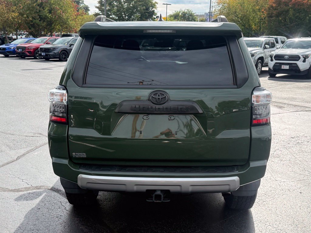 Certified 2022 Toyota 4Runner TRD Off-Road AWD/4WD image 6