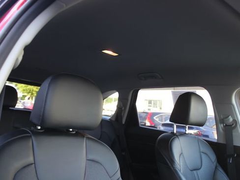 Certified 2023 Kia Sorento S AWD/4WD image 36