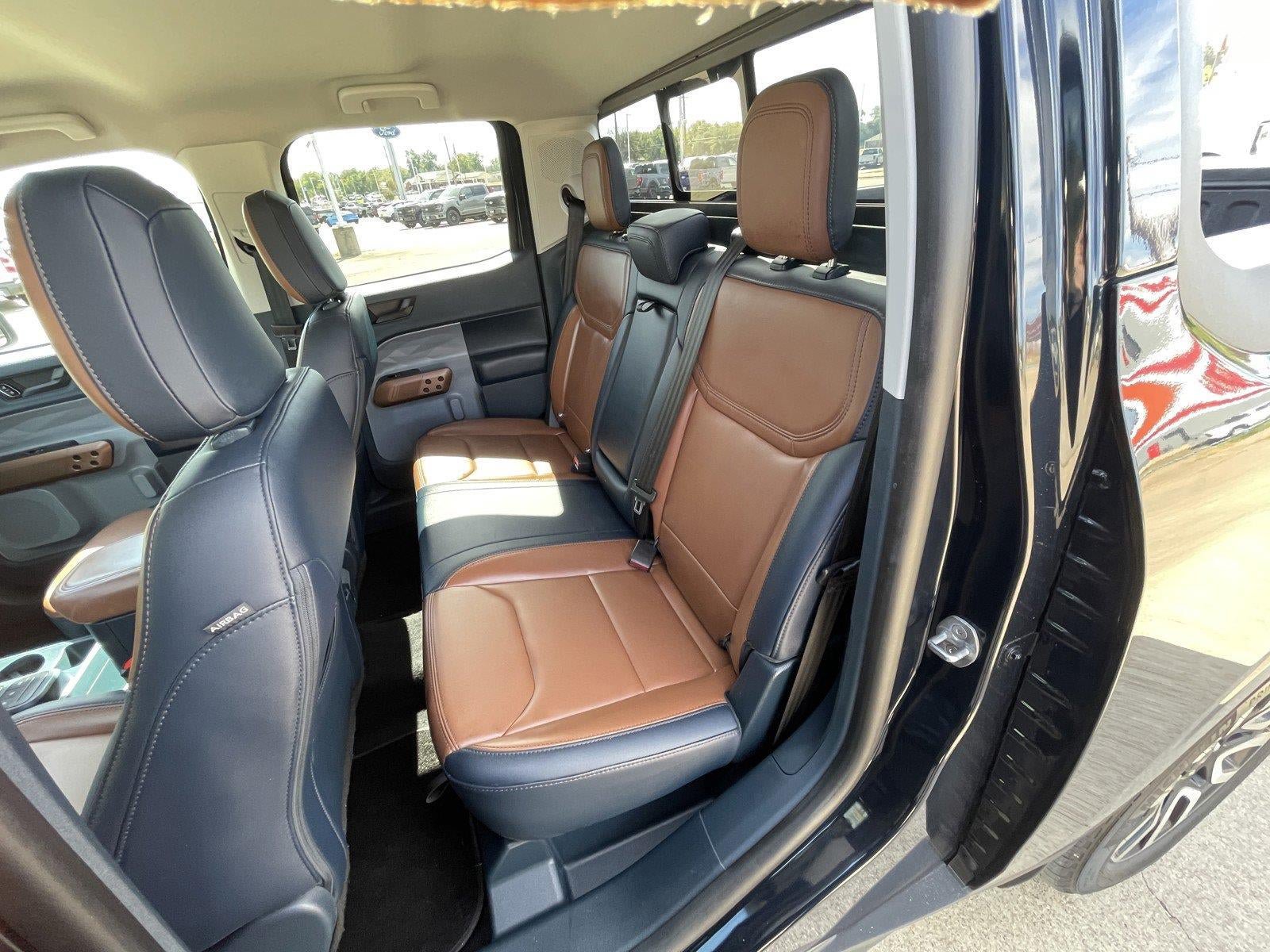 Used 2023 Ford Maverick Lariat w/ Lariat Luxury Package FWD image 37