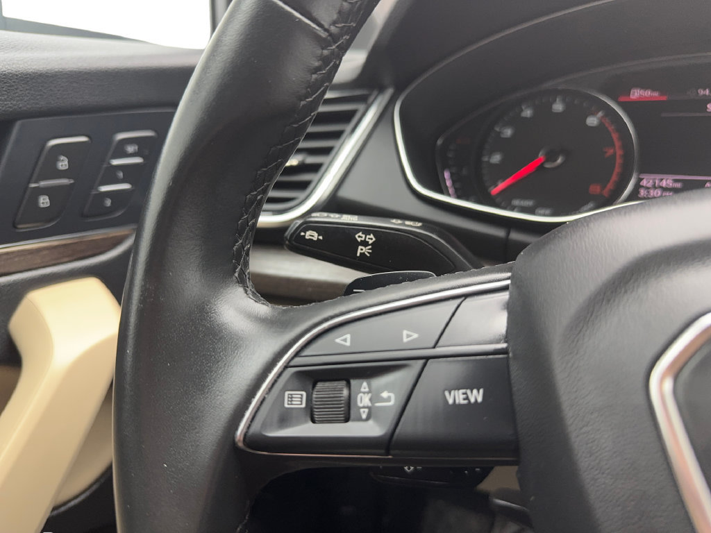 Used 2023 Audi Q5 2.0T Premium w/ Convenience Package AWD/4WD image 41