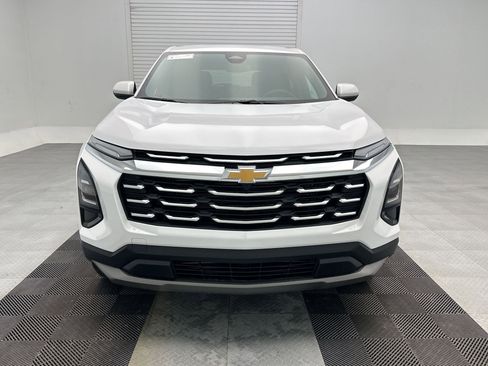 New 2026 Chevrolet Equinox LT AWD/4WD image 6